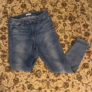 Good American Good Legs Crop Jeans Size 12/31